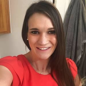 Meet your Posher, Dezirae